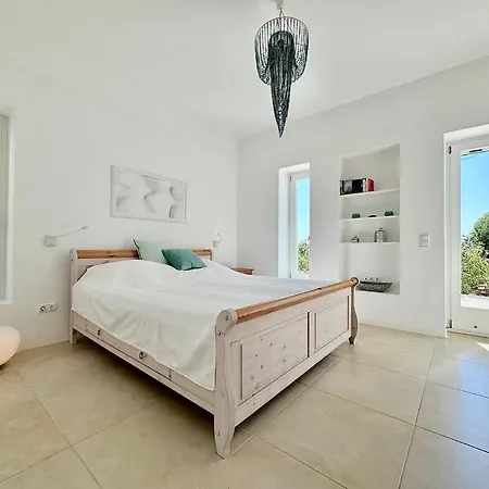 Luxury Alaia With Panoramic Views, Kostos, Paros Villa Kostos