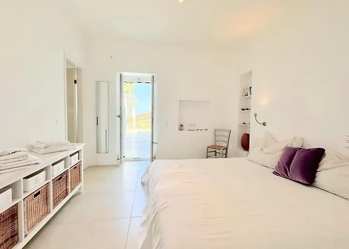 Luxury Alaia With Panoramic Views, Kostos, Paros *