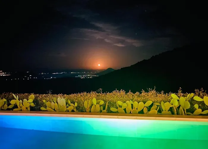 Luxury Alaia With Panoramic Views, Kostos, Paros Villa *